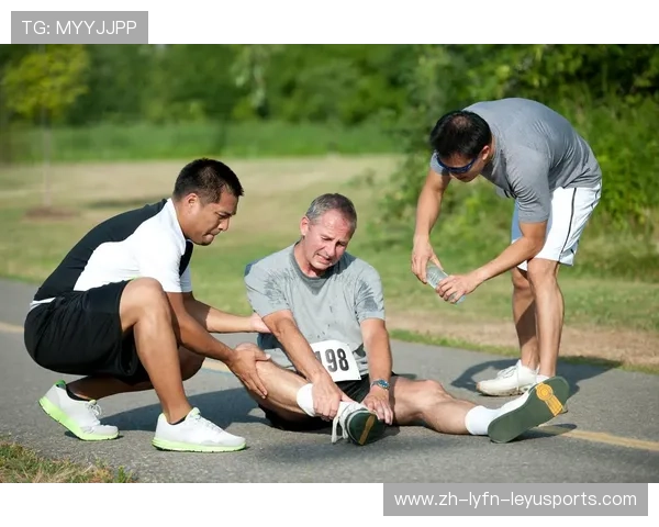 足球运动员的伤病防护与训练康复计划制定